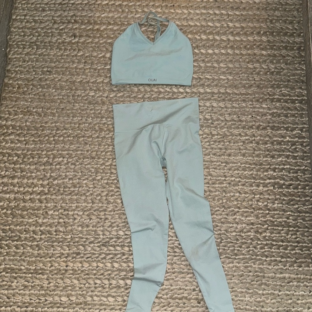 Set Active- Limited Edition Ouai X Set Size M. Bo… - image 1